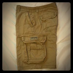 Young men’s dark khaki cargo shorts.